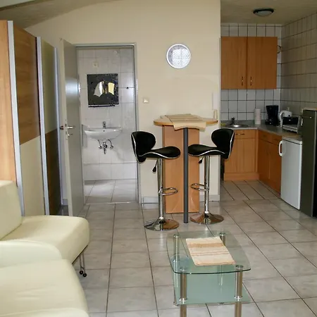 Prell Guest house 3*